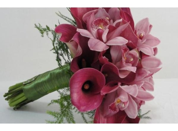 Flores: Buquês de noiva : buque de noiva cimbidium com callas |  Floricultura Muriel - (11) 4666-3069
