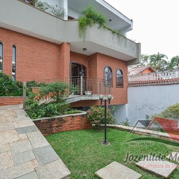 Sobrado 4 suítes e 3 vagas Bolsão Interlagos