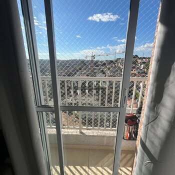 Apartamento à Venda na Vila dos Andradas SP com Varanda, Sol da Manhã e Área de Lazer – Zona Sul