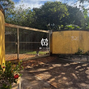 Chácara à venda na Chácara Flora