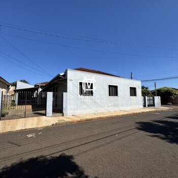 2 casas, 2 dormitórios cada, centro, Rincão/SP