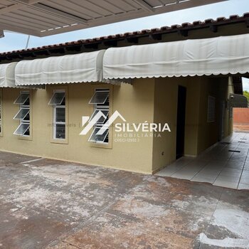  Casa Térrea à Venda – Bairro Santo Amaro próximo Colégio Militar 